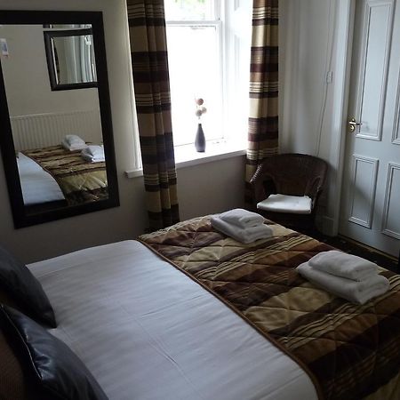 The Spinnaker Hotel Gourock Oda fotoğraf